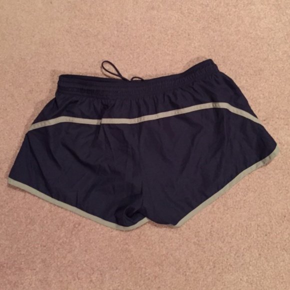 🔴Old Navy - Beach Short with Drawstring n Lining for Women 3'' inseam Size S - Picture 3 of 8
